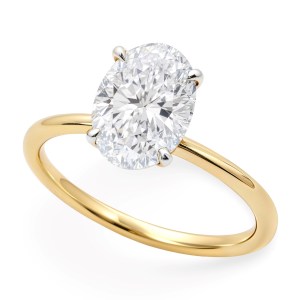 1 1/2 Carat Oval Lab Grown IGI G/VS1 Diamond Solitaire Ring in 10K Yellow Gold